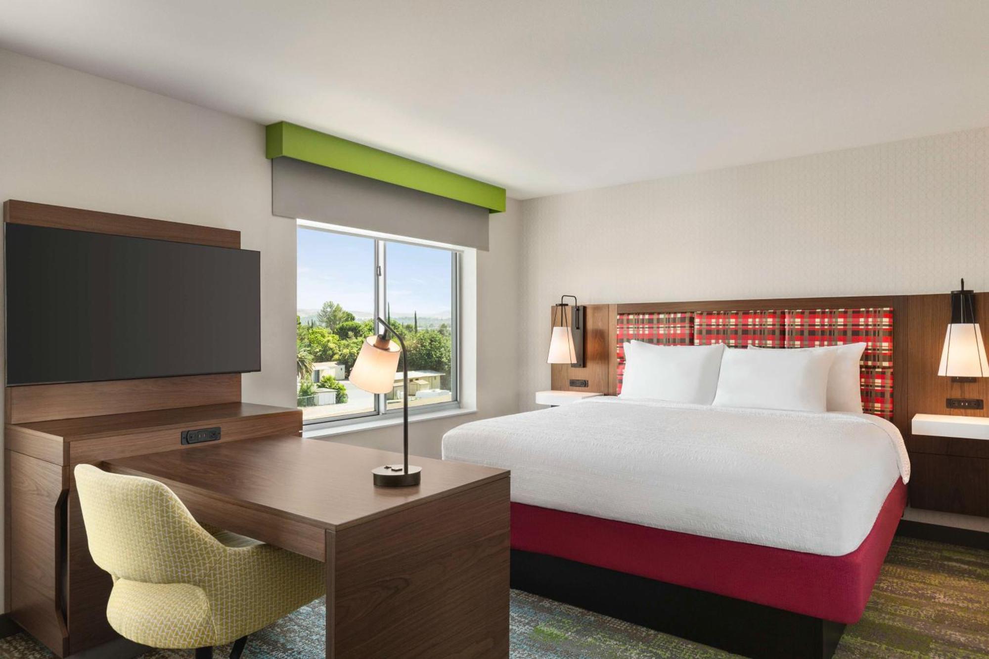 Hampton Inn & Suites Оровил Екстериор снимка